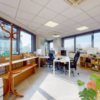 Bureau privé 25 m² 8 postes Coworking Avenue Jean Jaurès Joinville-le-Pont 94340 - photo 1